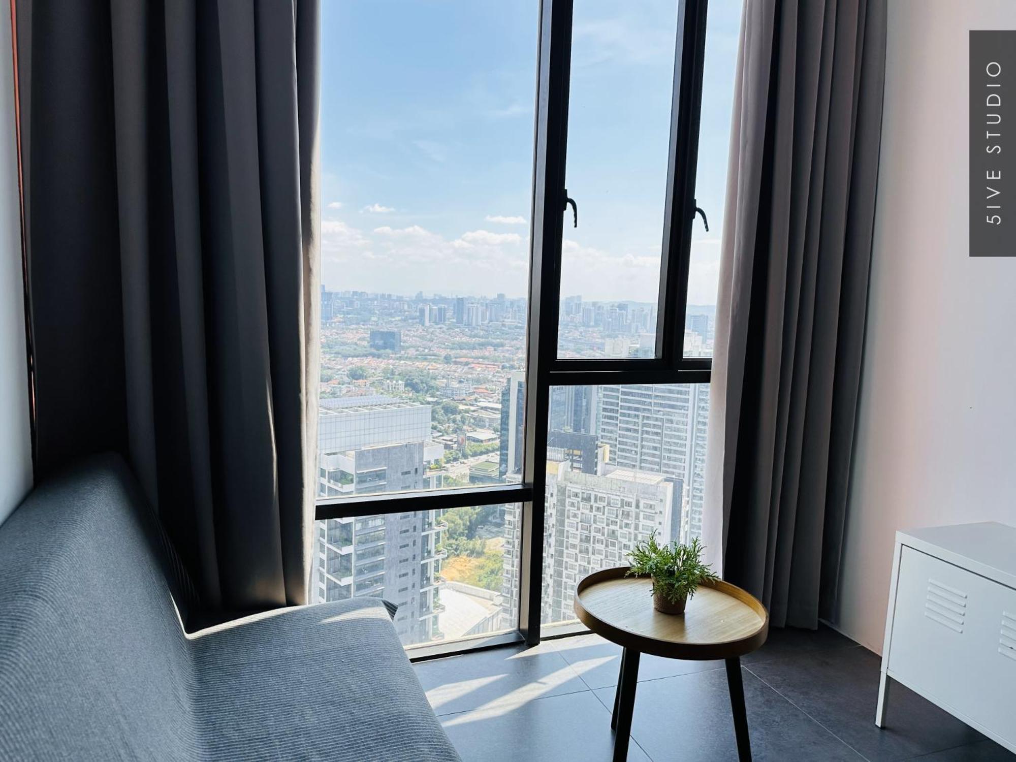 Five Studio - Empire Damansara Petaling Jaya Exterior foto
